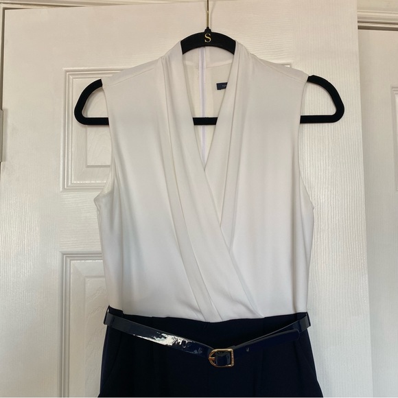 Tommy Hilfiger Two-Tone Navy Blue & White Jumpsuit With Belt Stretch Size 2 - Picture 3 of 13